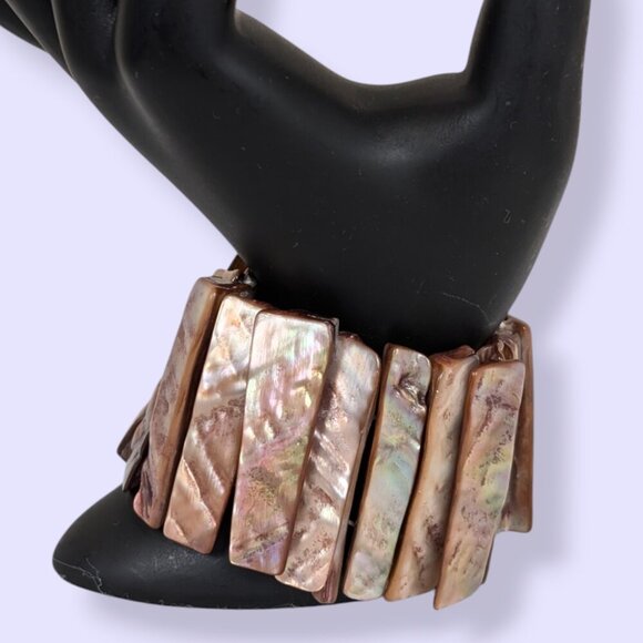 (2/$20) Abalone Mother of Pearl Stretch Bracelet - Picture 2 of 6